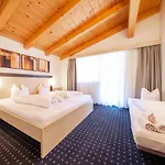 Apartman A Casa Kristall *