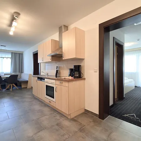 Apartment A Casa Kristall