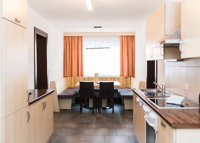 Apartment A Casa Kristall