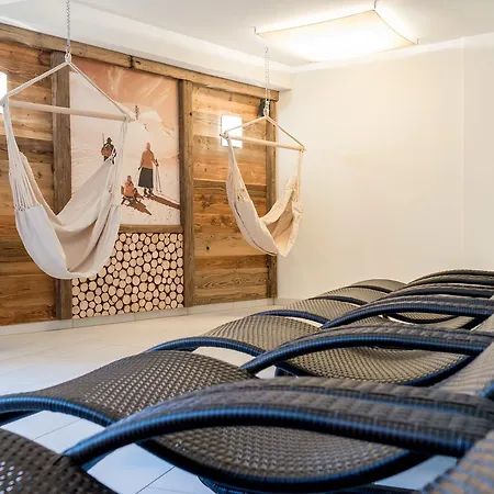 A Casa Kristall Ζόλντεν